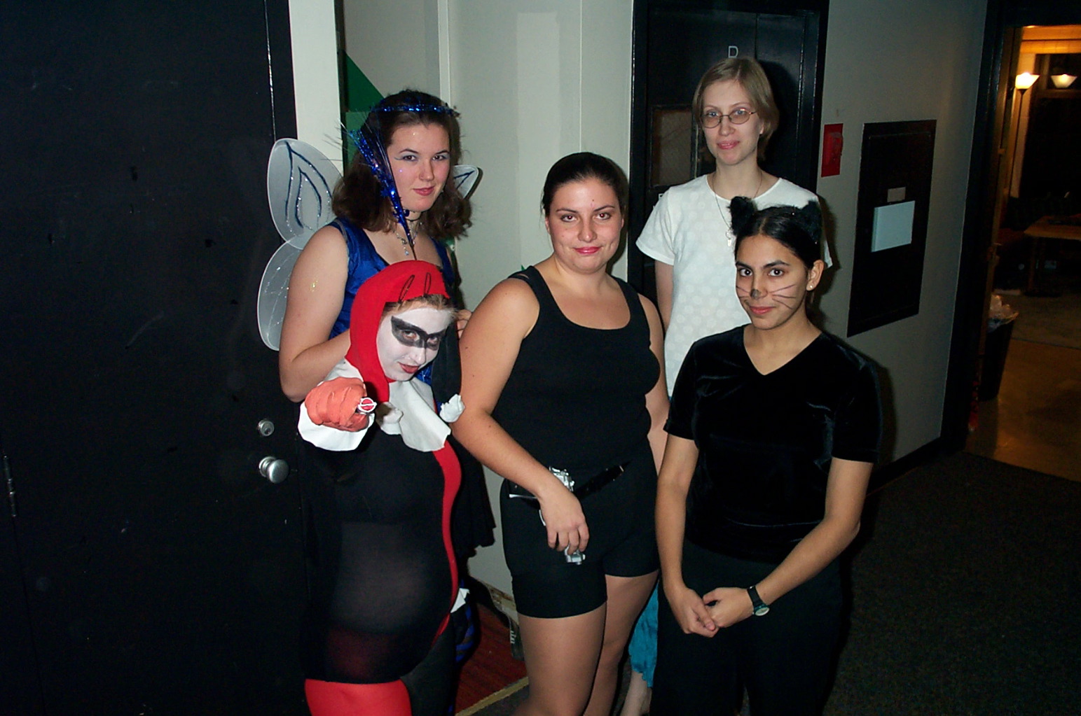 Haloween '02 Chick suite: Jill, Me, Becky, Laura, Erin